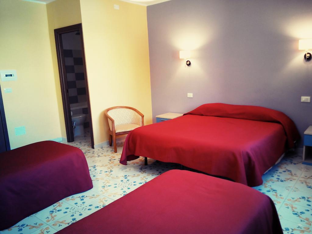Casantica Turismo Rurale Milazzo Rom bilde